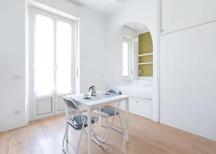 Easytopstay - Porta Nuova Bright Studio